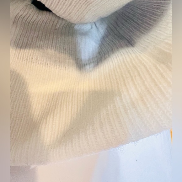 Beautiful Detroit Lions New Era knit hat beanie With Pom Pom NFL One Of A Kind - Picture 5 of 6